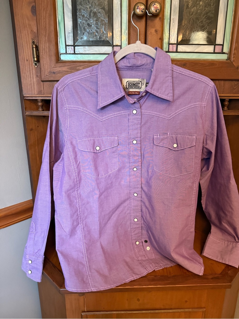 C.E. Schmidt Workwear "Fit for Her" Lavender Western Pearl Snap Shirt. M